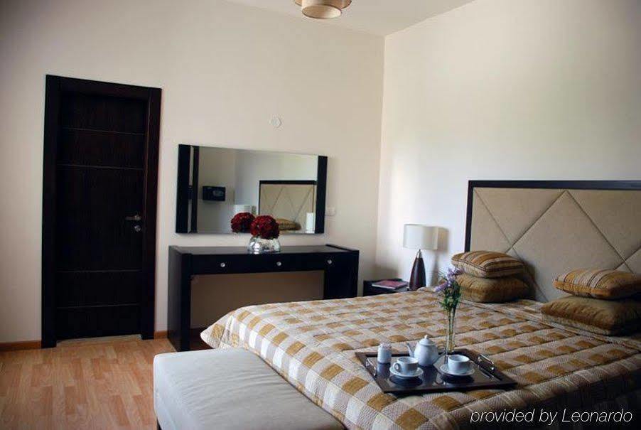 City Suite Hotel Beirut Exterior photo